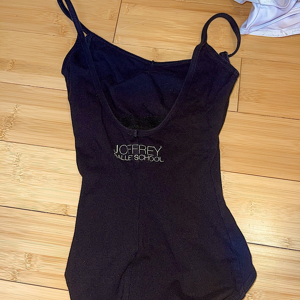 xs limited edition joffrey leo